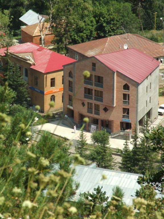 Hotel Central Jermuk Exterior photo
