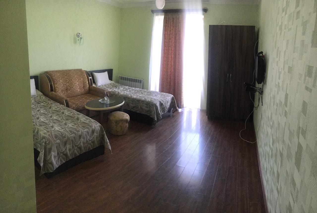 Hotel Central Jermuk Exterior photo